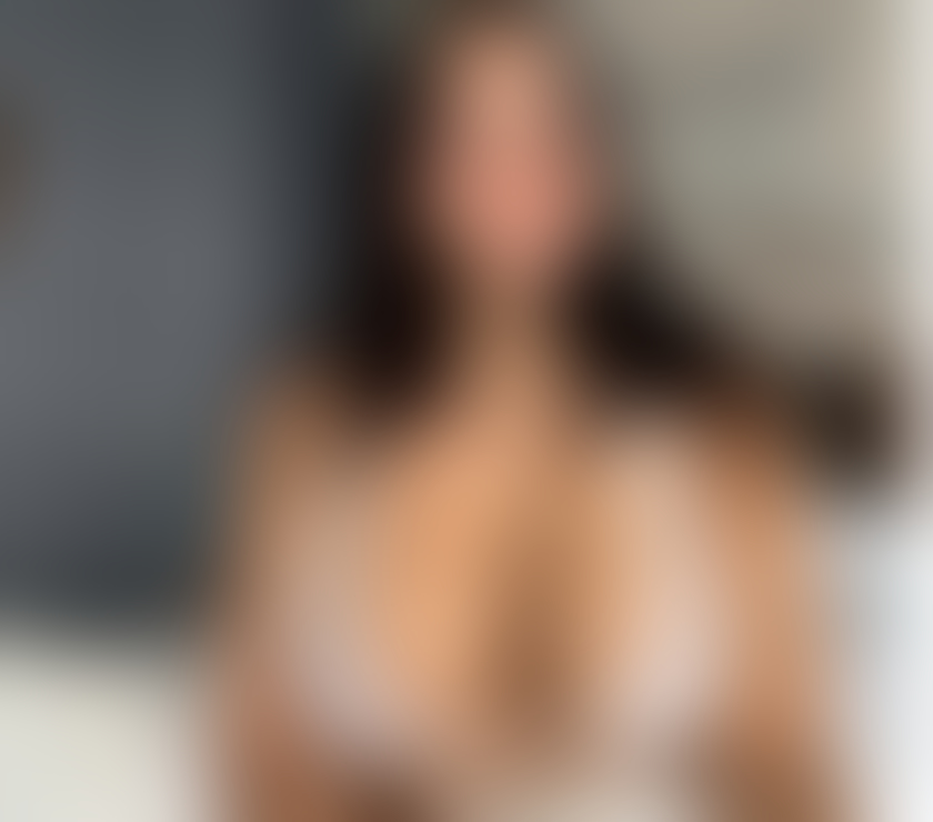Escorts East London Canary Wharf - East London - Photos for KARINA 🔥PARTY GIRL 🔥REALL 💯NEW HERE 📍